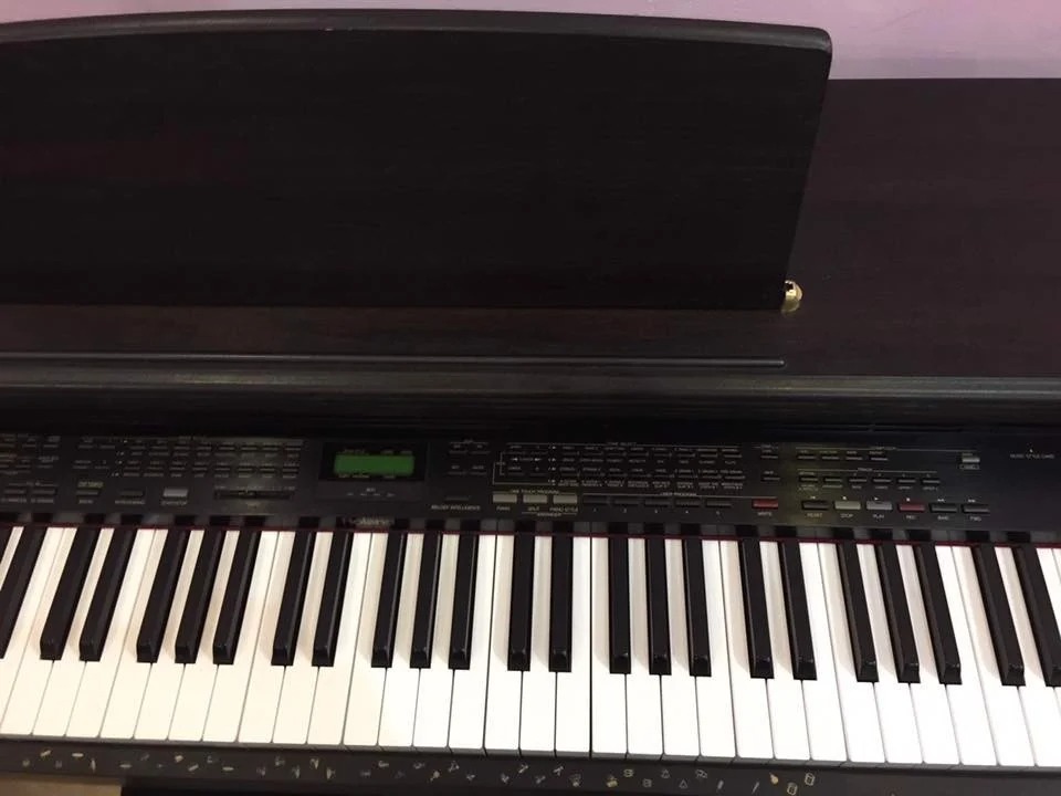 Roland KR4500