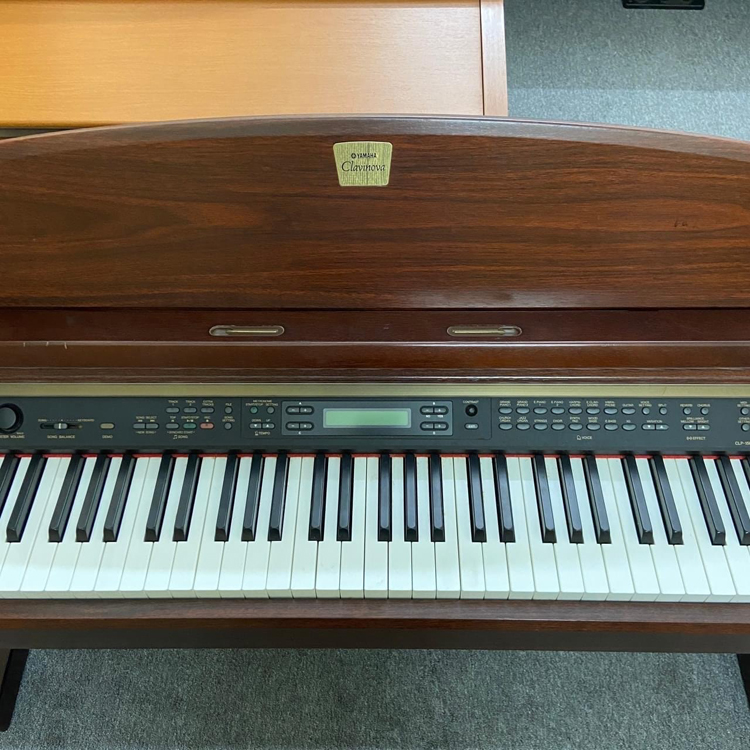 Yamaha CLP 150