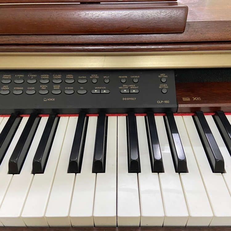 Yamaha CLP 150