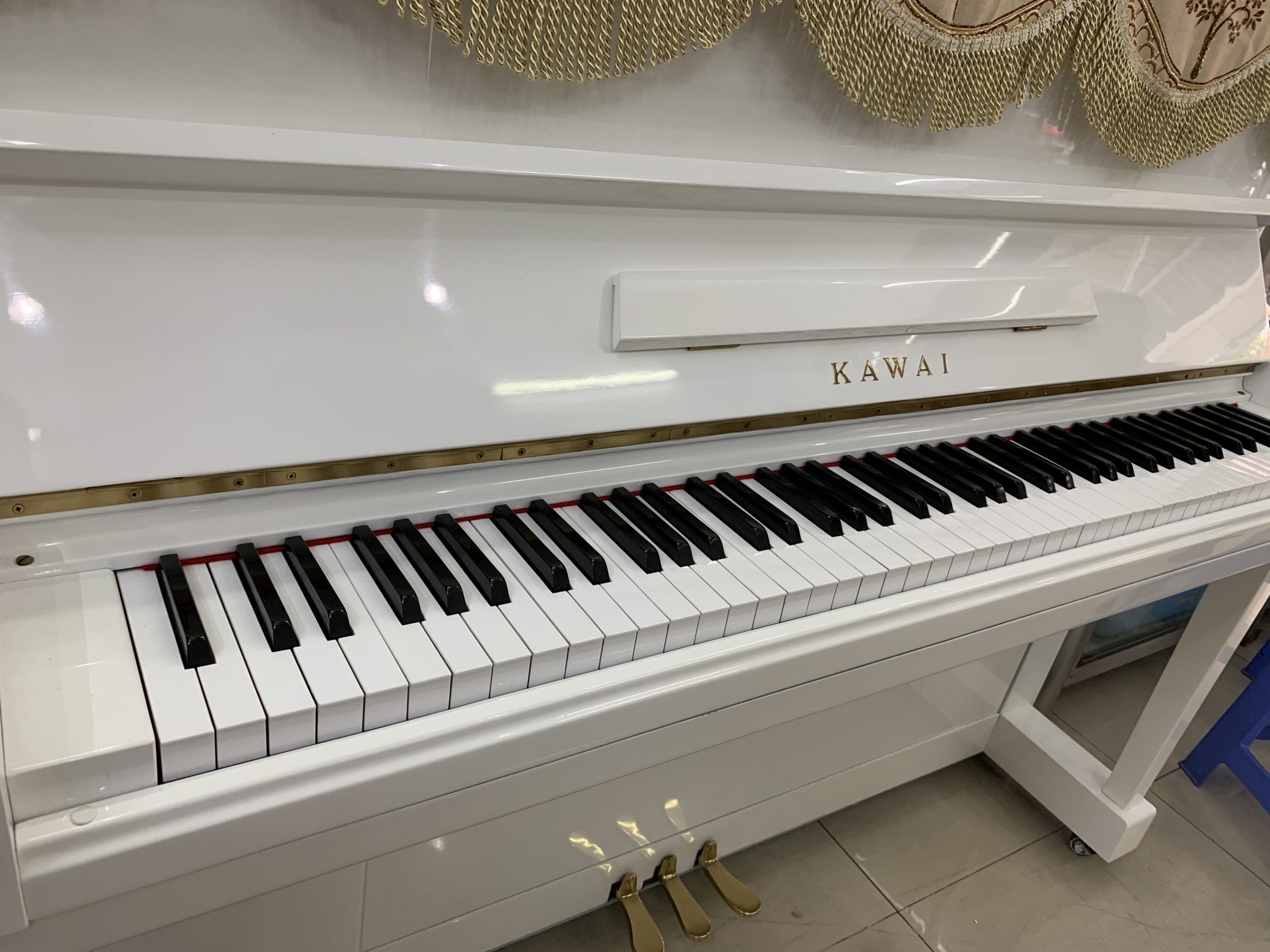 Kawai K20 (3 pedals)