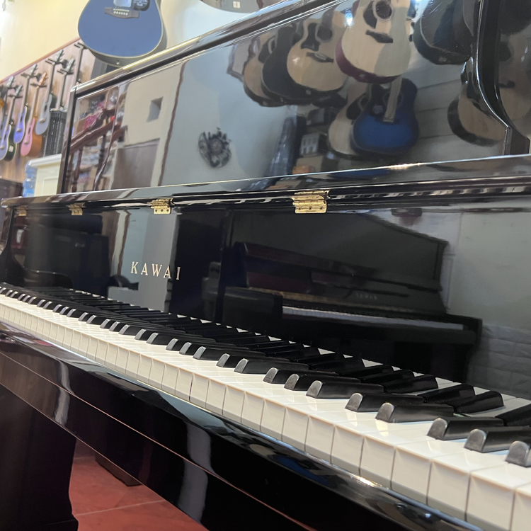 Kawai KU7