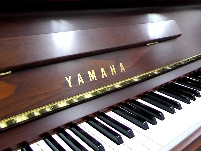 Yamaha U10Wn