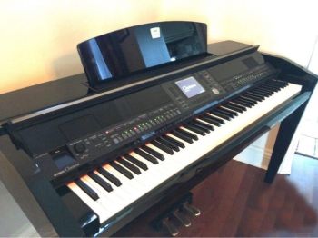 Yamaha CVP-505 R