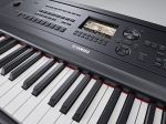 Yamaha DGX-670