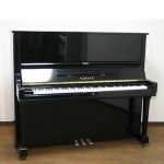 Yamaha U1G